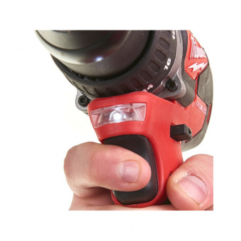 MILWAUKEE Дрель- шуруповерт аккумуляторная ударная M18CBLPD-502C крут.мом. 60Нм | 4933464558