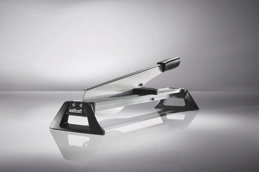 Wolfcraft LC 600 - режущее устройство для ламината 636 x 201 x 186 // 6937000