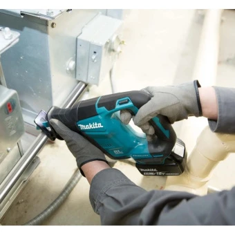 Акумуляторна шабельна пила Makita DJR188Z (18 В, без АКБ)