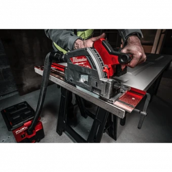MILWAUKEE Аккумуляторная погружная пила M18 FPS55-0P (без аккумулятора) 4933478777 | 4933478777