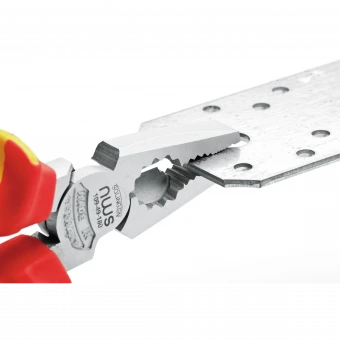 NWS Плоскогубці комбіновані силові CombiMax : L= 180 мм. ізольовані ручки VDE до 1000V // 109-49-VDE