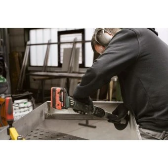 Акумуляторна шліфмашина для вузьких місць Metabo KNS 18 LTX 150 Inox (18 В, без АКБ, 150 мм) (600191