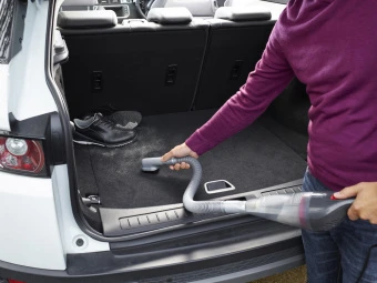 Пилосос автомобільний BLACK+DECKER, 12 В (автомережа),повітряна потужність 8.5 аВт