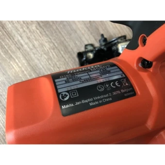 Дискова пила Makita M5802 (1.05 кВт, 190 мм)