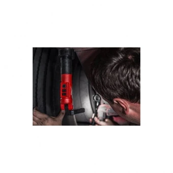 MILWAUKEE Аккумуляторный фонарь USB 3-в-1 550 люмен L4 SL550-301 | 4933478869