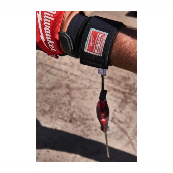 MILWAUKEE Страхувальний пасокдо зап'ястя | 4932472107