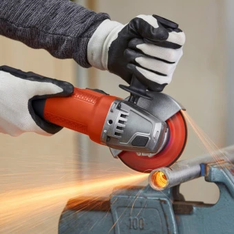 Шліфмашина кутова мережева BLACK+DECKER, 800 Вт, d=125 мм, 12000 об/хв, вага 1.7 кг | BEG120