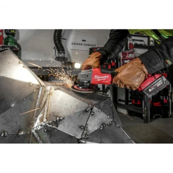 MILWAUKEE Шліфмашина кутова акумуляторна , M18 ONEFSAG125XPDB-0X, Ø125мм (HDкейс) | 4933478434