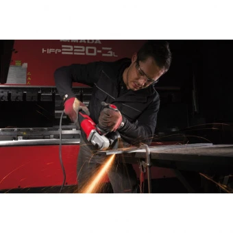 MILWAUKEE Шліфмашина кутова , AGV 15-125 XE, 1550Вт, Ø125мм | 4933428127