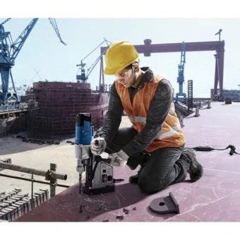 Магнітний свердлильний верстат Bosch GBM 50-2 (1.2 кВт) (06011B4020)