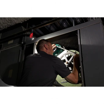 MILWAUKEE Аккумуляторный фонарь заряжаемый через USB L4 PWL-301 (4933479765) | 4933479765