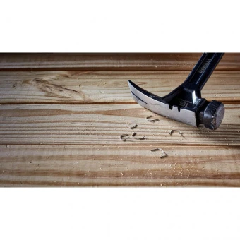 DeWALT Молоток "RIP-CLAW", суцільнометалевий, вага головки 454 г, з прямим цвяходером,  340 мм.