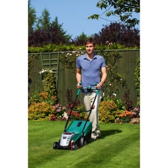 Акумуляторна газонокосарка Bosch Rotak 32 LI (36 В, 4 А*год, 320 мм) (0600885D06)