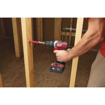 MILWAUKEE Дрель-шуруповерт аккумуляторная ударная M18BPD-202X крут.мом. 50Нм | 4933446189