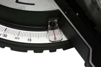 YATO Пила торцьовальна з протяжкою і лазером YATO: P= 1.5кВт, Ø=185/30мм, 4500 об/хв. різ 0°/45°-60/