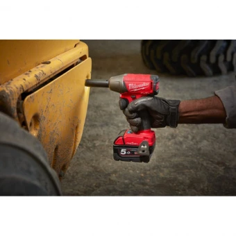 MILWAUKEE Ударный гайковерт 1/2" (300 Нм) M18 FUEL ONEIWP12-0 ONE-KEY с фиксацией пином 4933451152 |