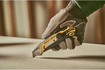 Ніж STANLEY "Fatmax Integrated Snap Knife", висувне лезо 18 мм,ножа 165 мм. | FMHT10592-0