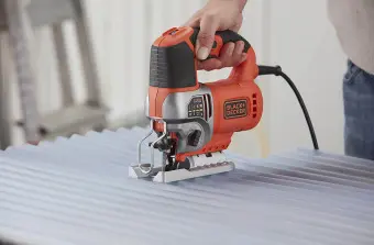 Пила лобзикова мережева BLACK+DECKER, 650 Вт, 1000 - 3100 ход/хв