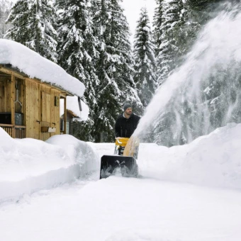 Снегоуборщик STIGA ST5266PB