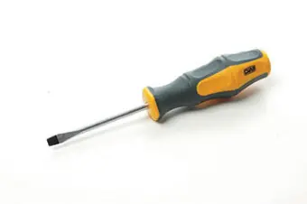 Отвертка шлицевая обрезиненная рукоятка СrV SL5x75мм (плоская) (двухкомпонентная) СИЛА