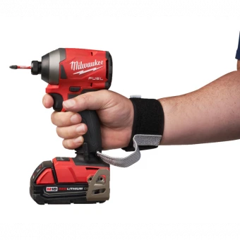 MILWAUKEE Страхувальний пасокдо зап'ястя | 4932472107