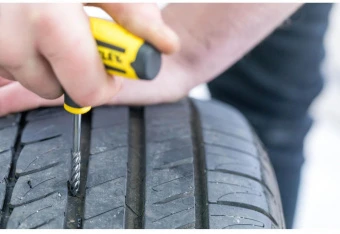 Комплект автомобільний STANLEY для швидкого ремонту шин | STHT80891-0