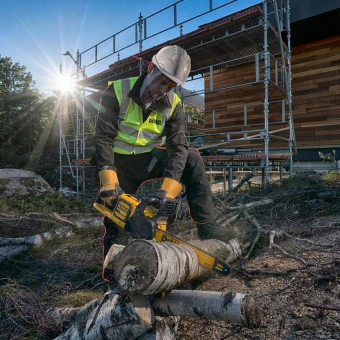 Пила цепная аккумуляторная DeWALT DCM575X1