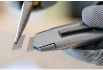 STANLEY 0-10-018 Нож 18мм сегментированное лезвие 165мм, метал серия Interlock на блистере