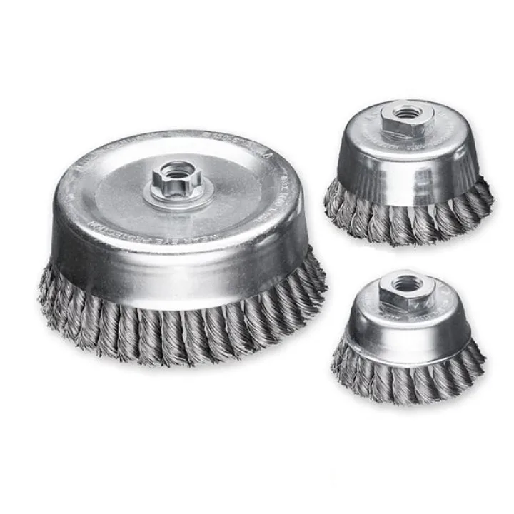 Щетка чашечная 90хМ14х2.0, ст. проволока 0.5 мм, Z20 жгутов, 11500 об / мин LESSMANN