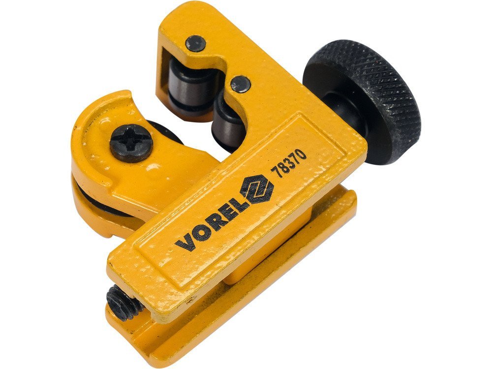 Труборіз для труб металевих і полімерних VOREL Ø= 3-22 мм, з 2 ролик. різцями 16х6х5 мм [25/100]