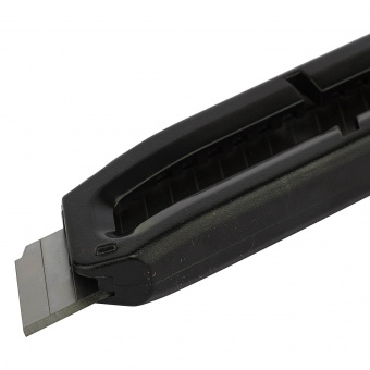 Ніж STANLEY, 18-мм лезо з сегментами, що відламуються, L = 175 мм. | STHT10323-8