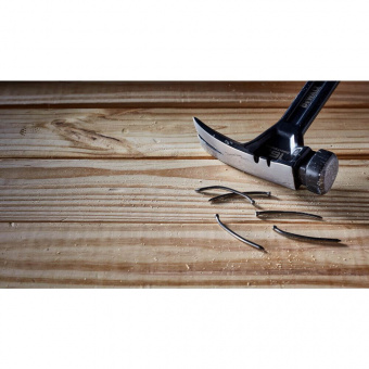 DeWALT Молоток "RIP-CLAW", суцільнометалевий, вага головки 454 г, з прямим цвяходером,  340 мм.