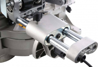 Пила торцовочная универсальная  DeWalt, 1500 Вт, диск 305х30мм, 3000 об/мин.