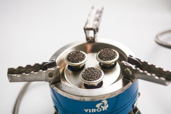 VIROK Плита газова туристична 3 комфорки+шланг з різьбовим (7/16) з'єднанням | 44V200