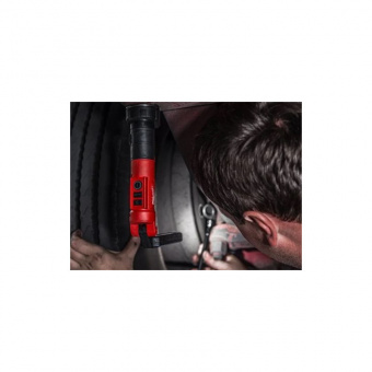 MILWAUKEE Аккумуляторный фонарь USB 3-в-1 550 люмен L4 SL550-301 | 4933478869