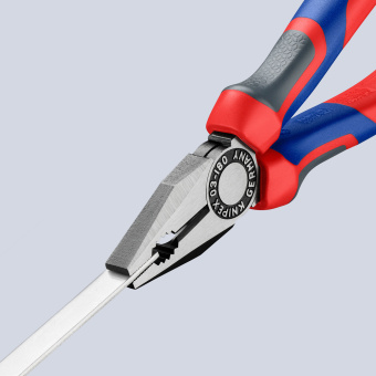 KNIPEX Плоскогубцы комбинированные 180 мм 03 02 180 | 03 02 180