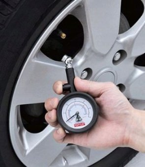 Манометр шинный 4 Бар/60 PSI Toptul JEAP060A