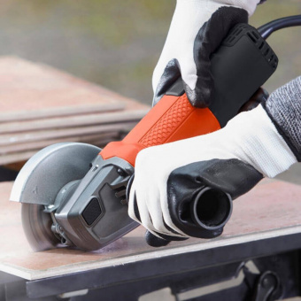 Шліфмашина кутова мережева BLACK+DECKER, 800 Вт, d=125 мм, 12000 об/хв, вага 1.7 кг | BEG120