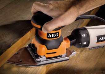 Шліфмашина вібраційна мережева AEG: 260 Вт, платформа- 115-140 мм, амплітуда- 1.6 мм (FDS140) DW