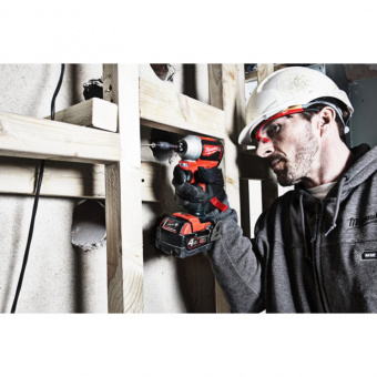 MILWAUKEE Гвинтокрут акумуляторний 1/4" HEX , M18 CBLID-402C, 180Нм,  | 4933464534