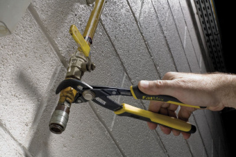 STANLEY 0-84-649 Захват "Кобра" 304х75мм FatMax® с механизмом PushLock™