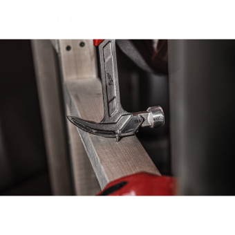 MILWAUKEE Стальной молоток с закругленным гвоздодером 20 унций/570 грамм (заменя для 4932464028) (1 