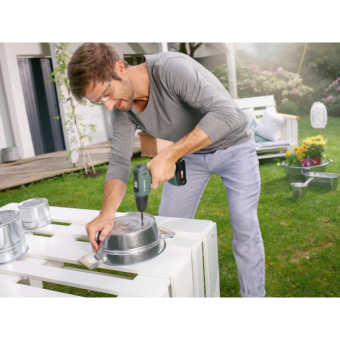 Акумуляторний дриль-шуруповерт Bosch UniversalDrill 18 (18 В, 1.5 А*год) (06039C8004)