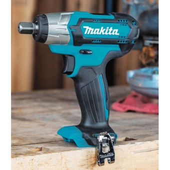 Акумуляторний ударний гайковерт Makita TW141DWME (2х10.8 В, 4 А*год, 145 Н*м)