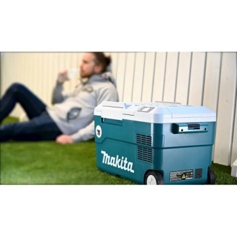 Акумуляторний холодильник / нагрівач Makita DCW180Z (2х18 В, без АКБ, 12/24 В, 220 В, 20 л)