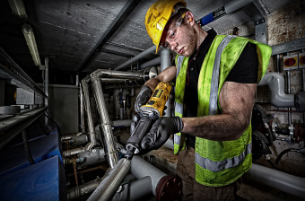 Прямошлифовальная машина DeWALT DWE4884