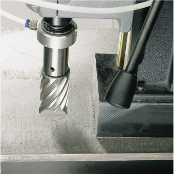 MILWAUKEE Дрель на магнитной станине MDE 42 4933380832 | 4933380832