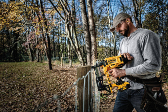 Степлер скобозабивний акумуляторний безщітковий DeWALT, 18В XR Li-Ion, діаметр/довжина скоби 4/50 мм