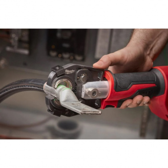 MILWAUKEE Обжимник гідравлійчний акумуляторний для кабелівM18 HCCT-201C ONE-KEY | 4933451194