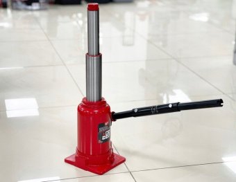 Домкрат низкий столбчатый бутылочный двухступенчатый 6 т 215–485 мм TORIN TF0602